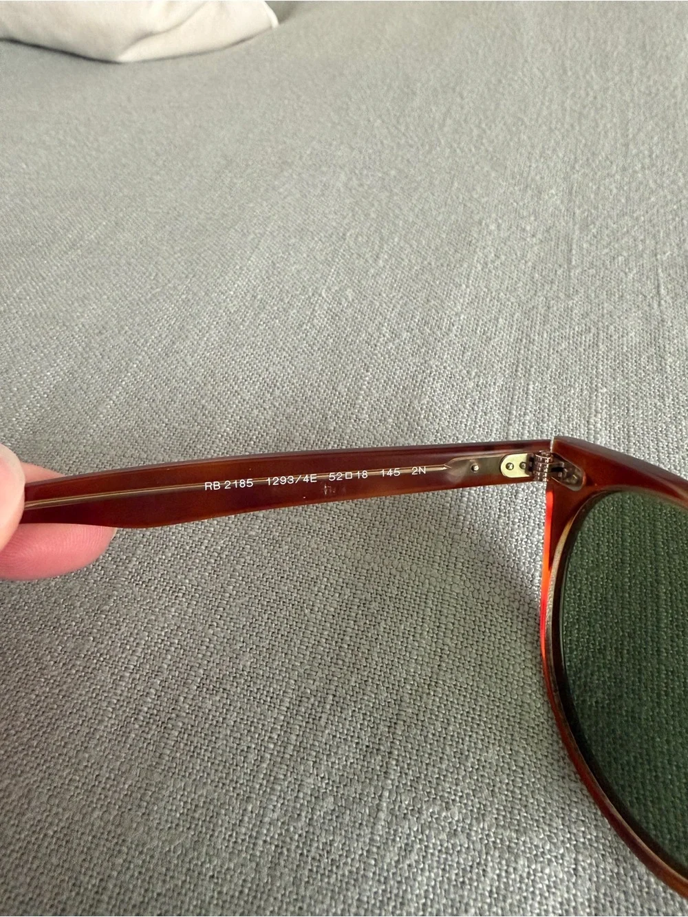 Womens Raybans - Picture 4 of 8